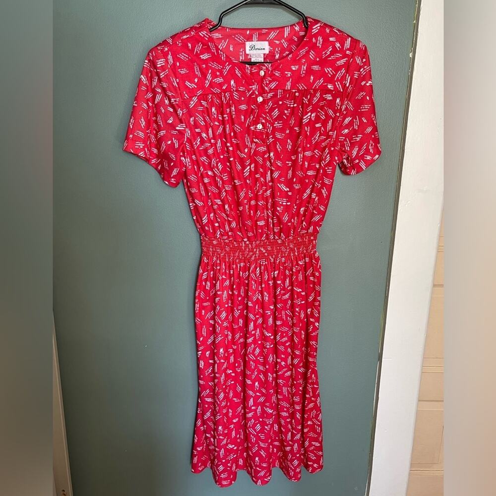 VINTAGE 80s red patterned dress